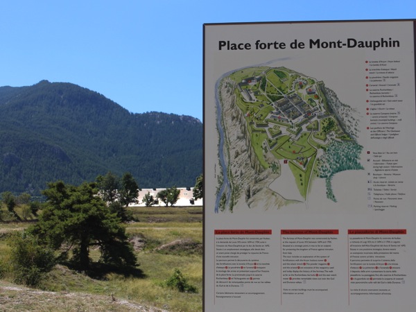 mont dauphin