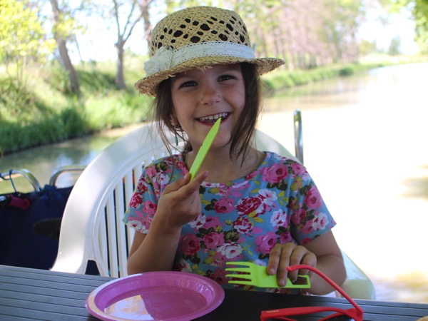 ma fille sur le tarpon 42N