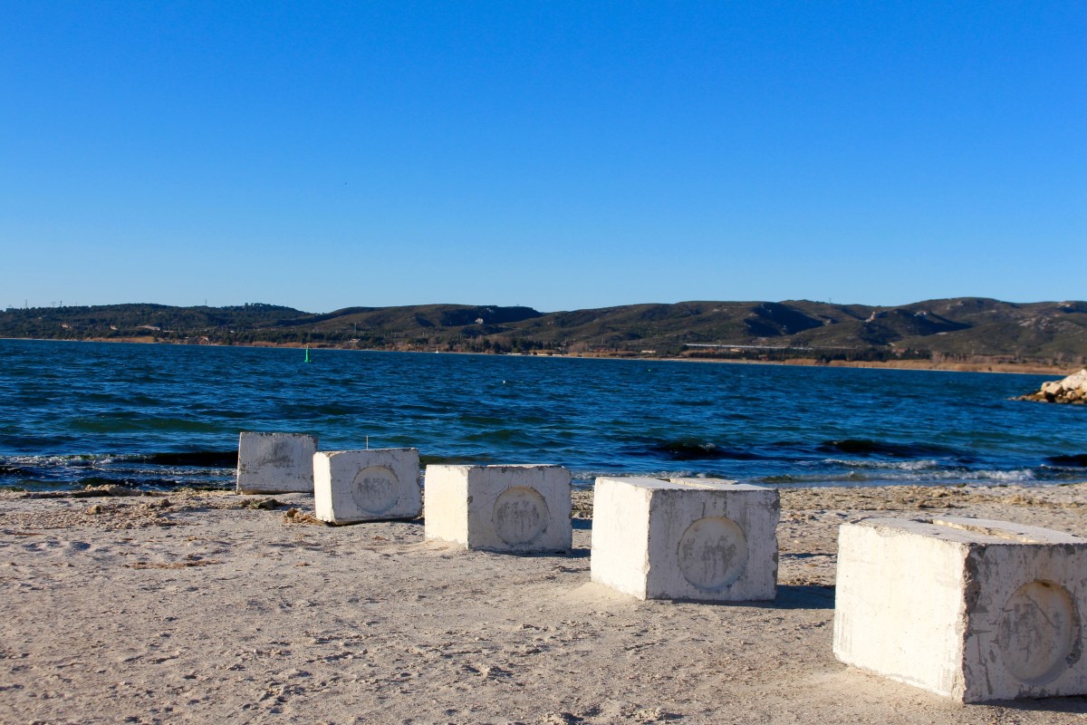 Etang de Berre / Plage des Merveilles 