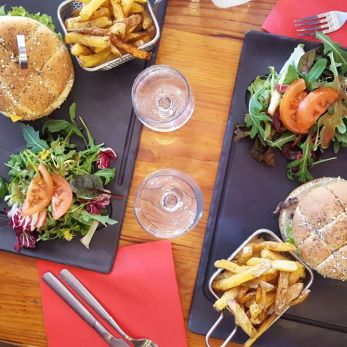 La-Table-de-lEstablou